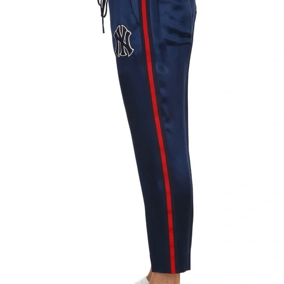 Gucci Men's Blue Ny Yankees Edition Patch Lounge Pants - Picture 14 of 14